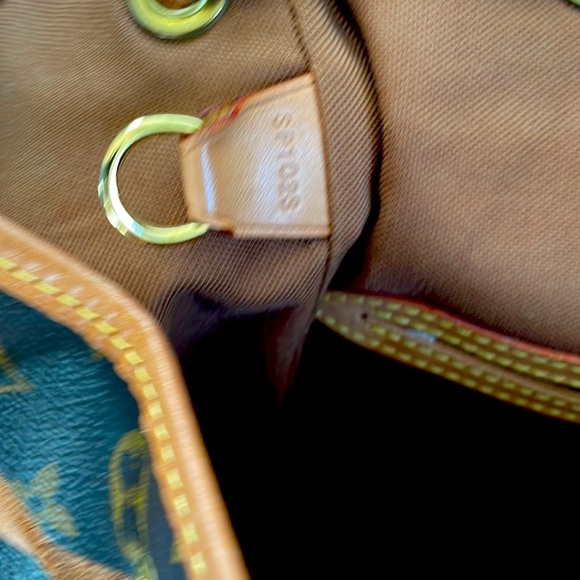 Louis Vuitton Monogram Montsouris GM - Picture 5 of 7